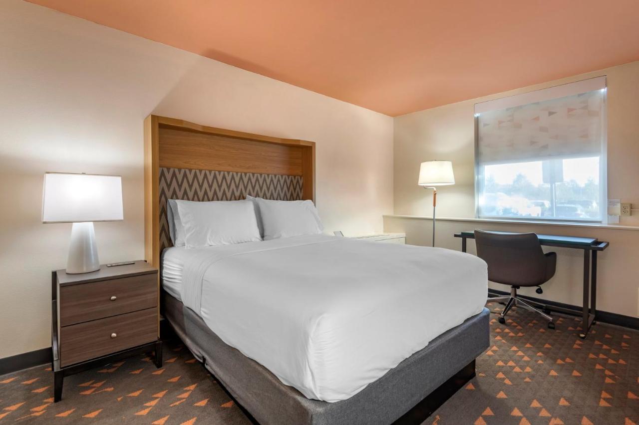 Holiday Inn Bangor By Ihg Экстерьер фото
